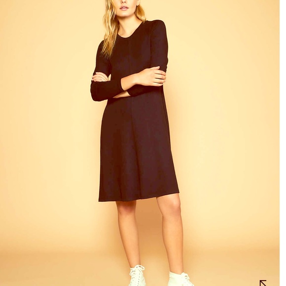 Lou & Grey Dresses & Skirts - Lou & Grey Signature soft swing dress